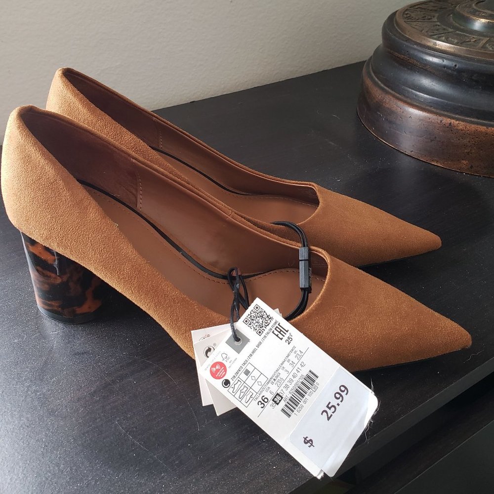 Zara Suede Camel pumps NWT